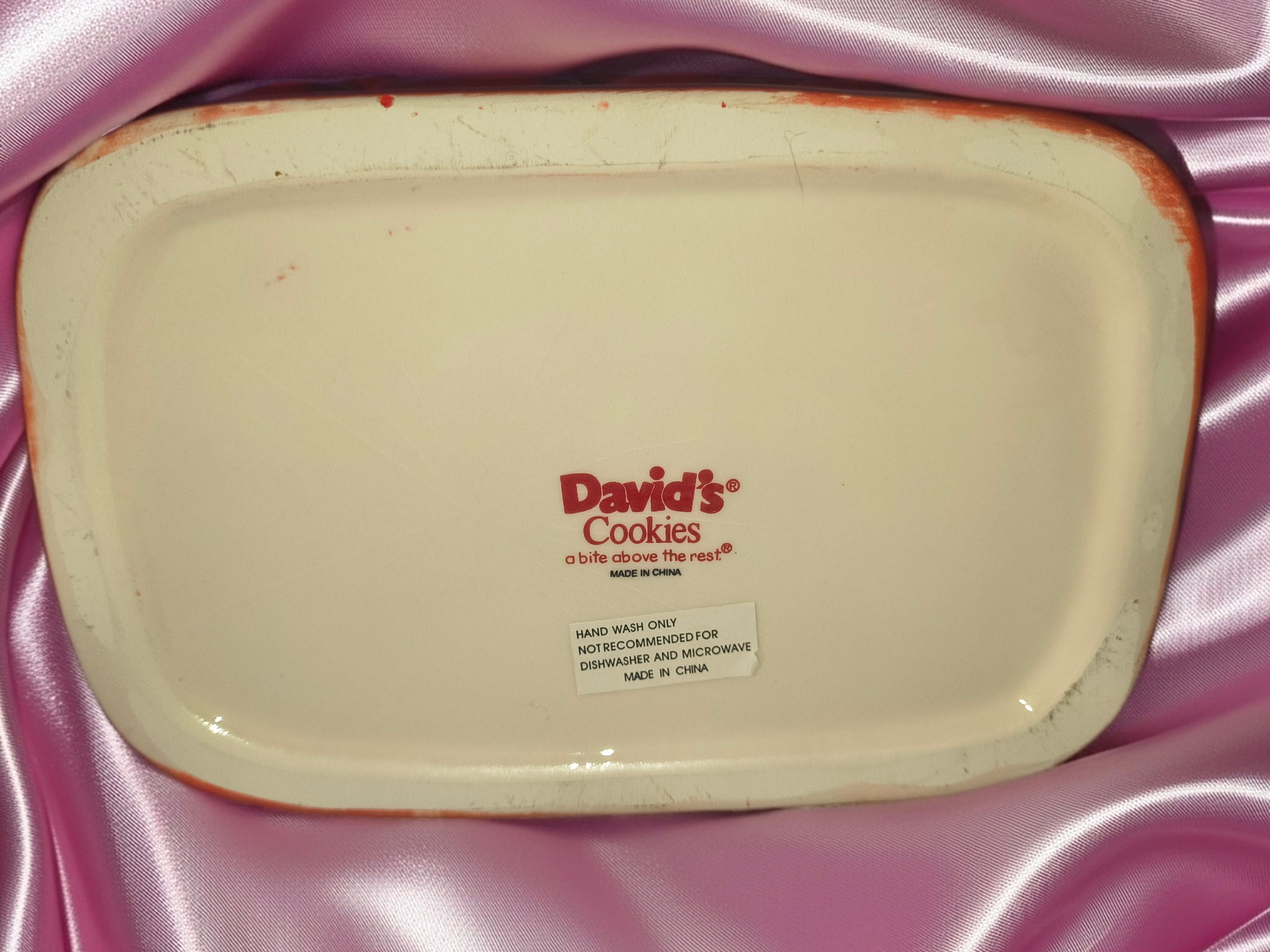 David's Cookies Ceramic Red Quilted Purse Cookie Jar